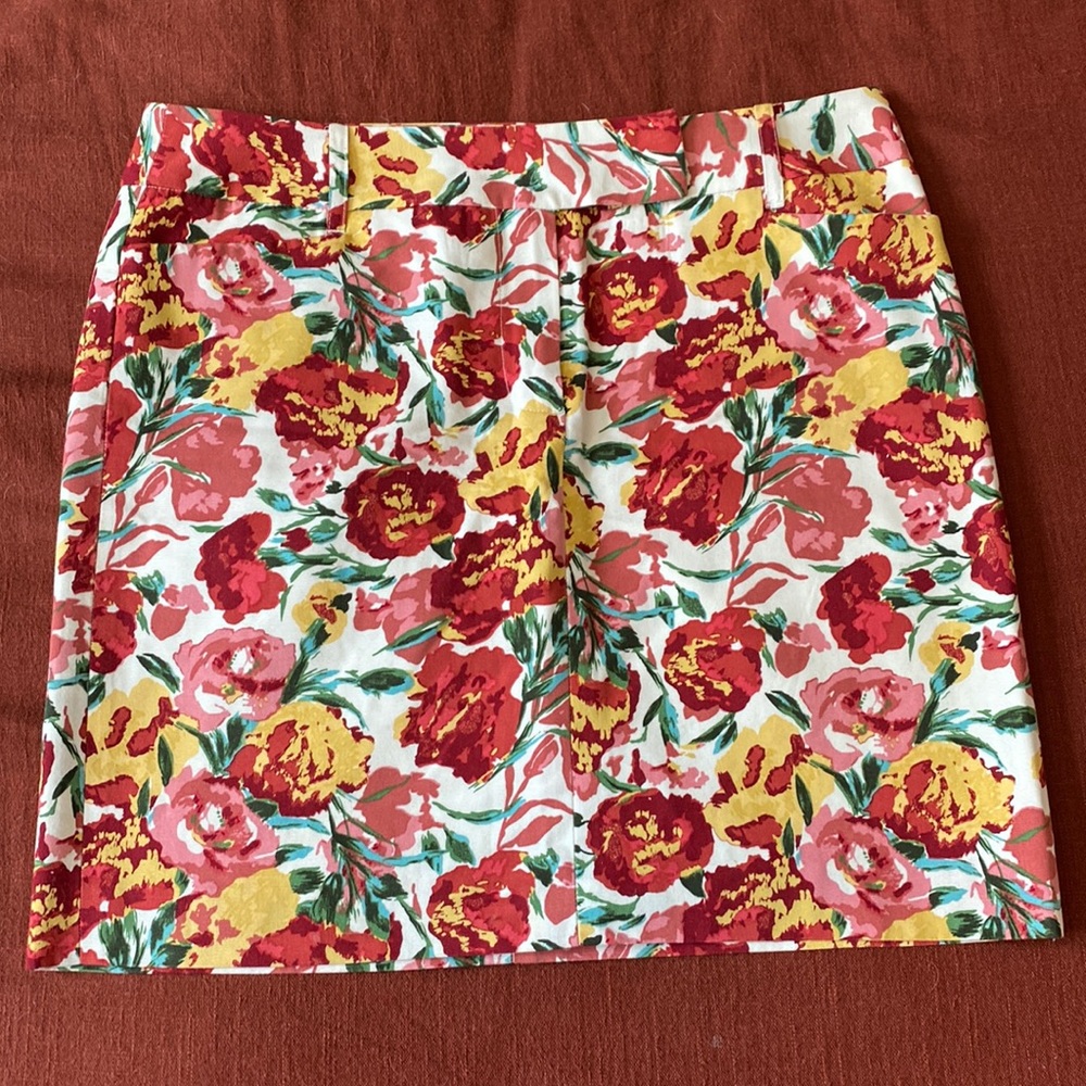 LOFT FLORAL SKIRT